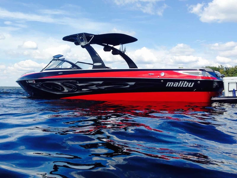 Катер MALUBU LSV247